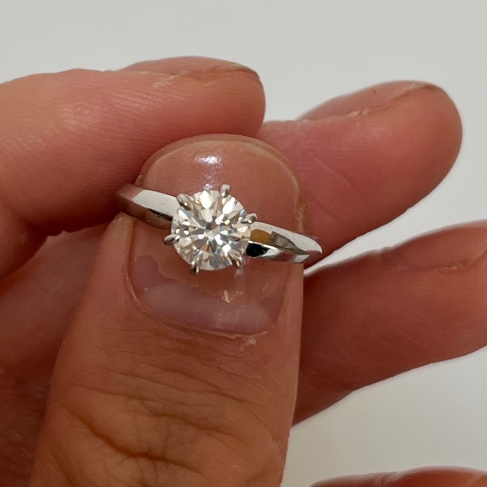 .8 carat natural diamond ring 14k white gold size 4.5 band